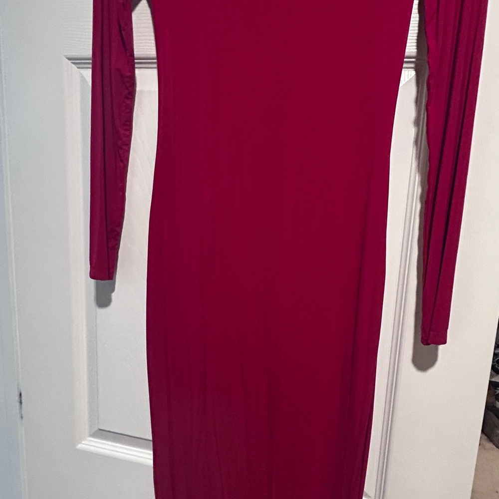 SHEIN Chic Burgundy Long Sleeve Dress